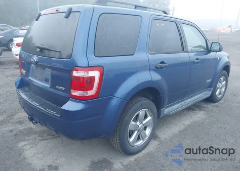 2008 Ford Escape Xlt z USA, uszkodzony, nr VIN 1FMCU93108KA80910